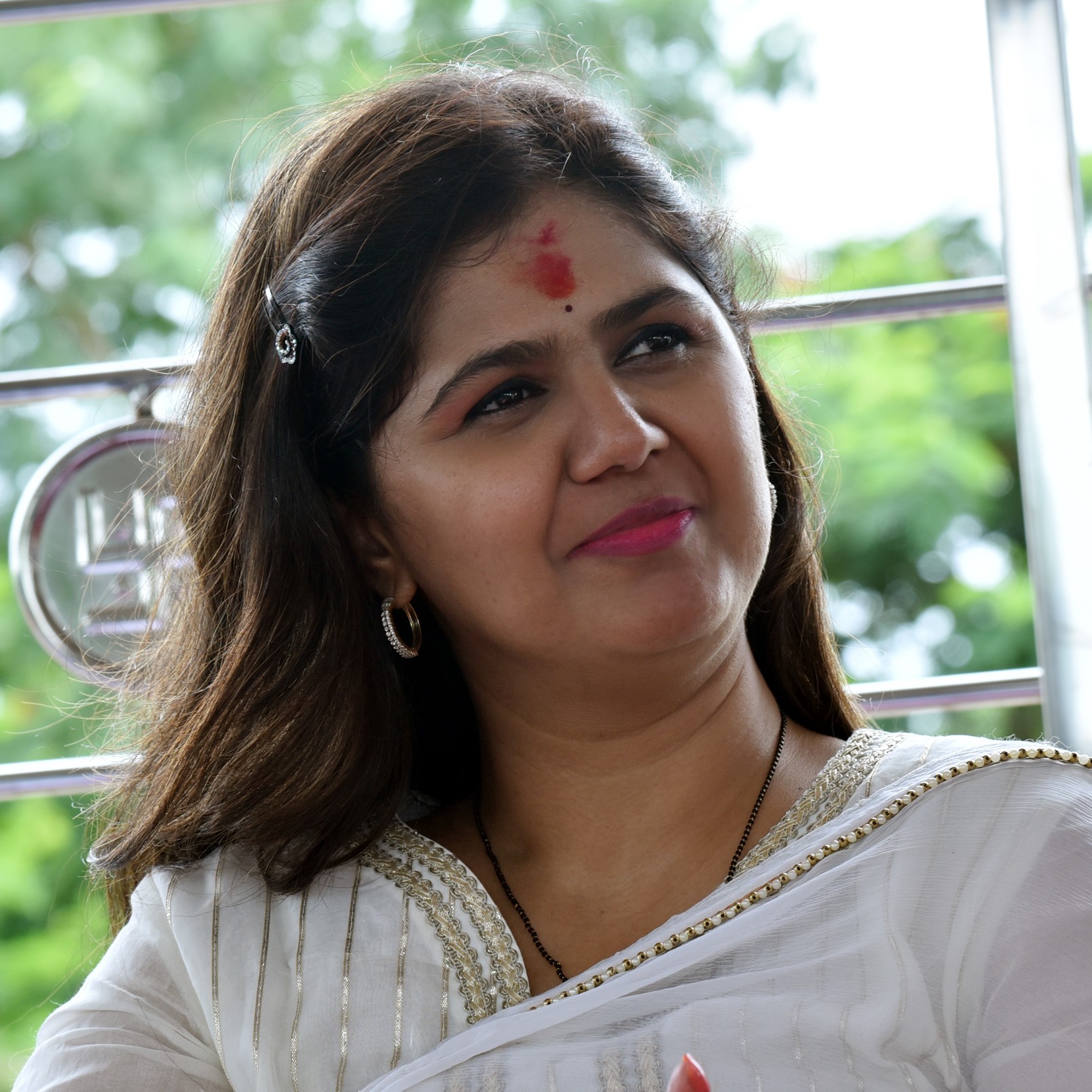 pankaja-munde-biography-in-marathi-son-age-husband